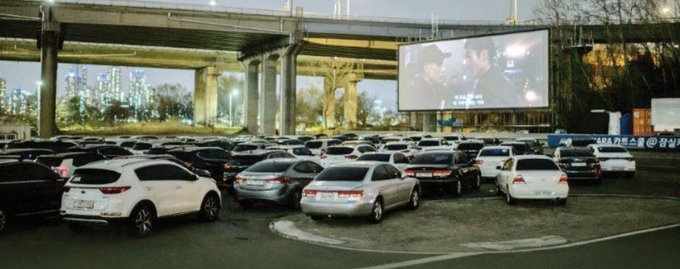 عکس| بازگشت یک ایده در ایّام کرونا: با ماشین به سینما بروید!