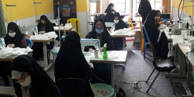 کارگاه دانشجویی تولید ماسک در سیرجان با ظرفیت تولید روزانه ۱۰۰۰ عدد ماسک راه اندازی شد