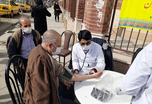 //ایستگاه سلامت از سوی گروه جهادی رهپویان انتظار بسیج دانشجویی دانشگاه علوم پزشکی کرمانشاه برپا شد