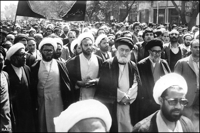 چرا مردم تبریز در 29 بهمن 56 تظاهرات کردند؟