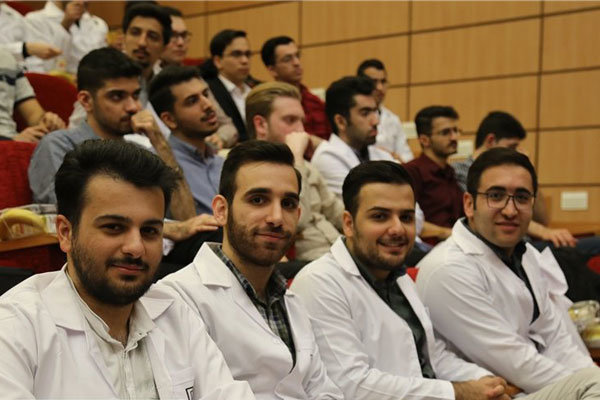 سامانه ارتباط مستقیم با دانشجویان علوم پزشکی تهران راه اندازی شد