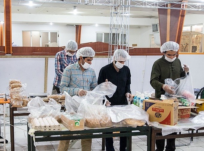۲۰ هزار بسته معیشتی را تا پایان ماه مبارک رمضان توزیع می‌کند