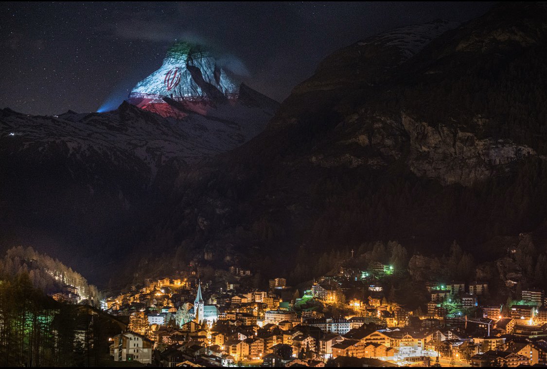 عکس| نورپردازی جالب پرچم ایران در نمادین‌ترین کوه سوئیس