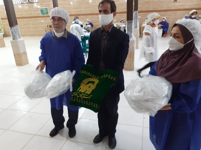 جانباز شیمیایی که با راه‌اندازی کارگاه ماسک دوباره جهادگر شد + تصاویر