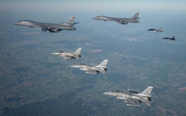 اعزام «۳۰ فروند اف-۱۶» آمریکا به لهستان و آلمان برای حمایت از ناتو