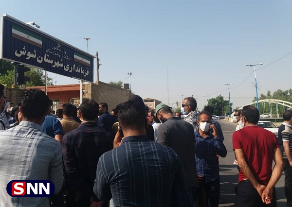 پنجاه و پنجمین روز اعتراضات کارگرى هفت تپه با حضور نماینده ولى فقیه در خوزستان برگزار شد + فیلم