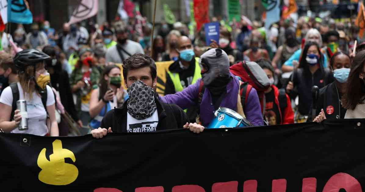بازداشت بیش از ۶۰۰ فعال محیط زیست در انگلیس