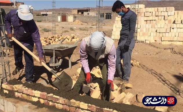 پنجشنبه///// دانشجویان جهادگر قائنی یک باب منزل در روستای اسفشاد احداث کردند
