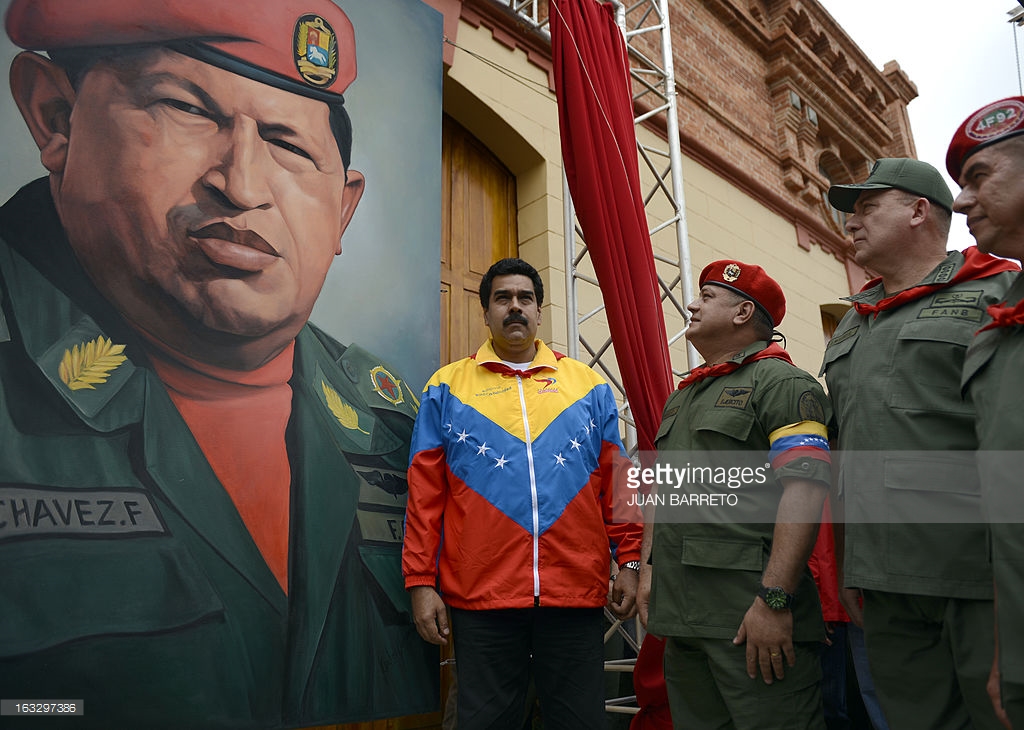 موشک‌های ونزوئلا؛ پایان دیکتاتوری آمریکا / مادورو: خرید موشک از ایران ایده خوبی است