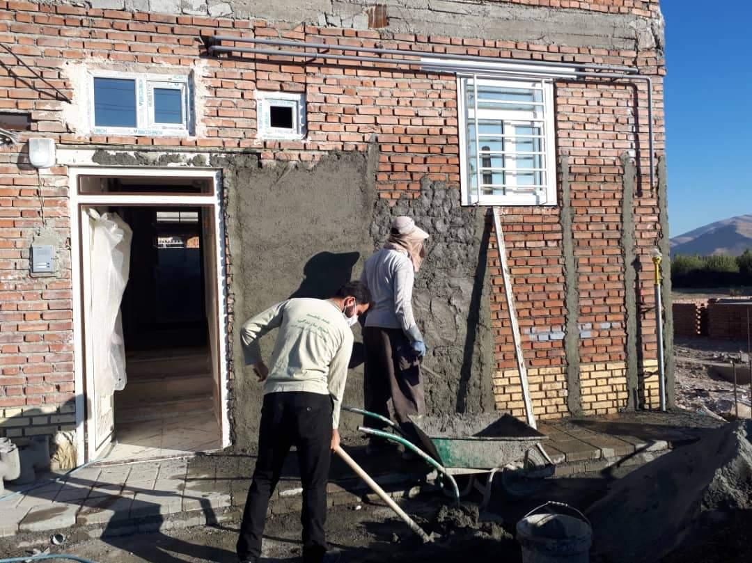 ساخت خانه برای زوج معلول به همت جهادگر آذربایجان غربی