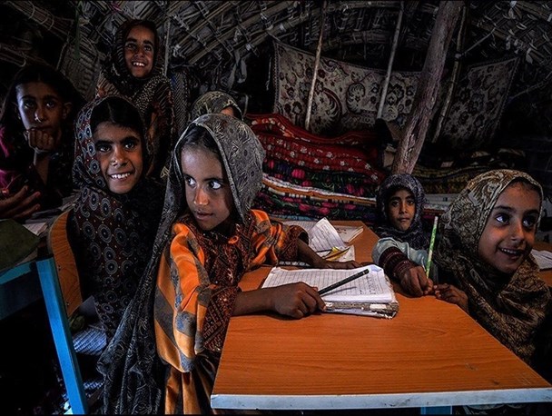 دوراهی سخت آموزش برای دانش آموزان سیستان و بلوچستان