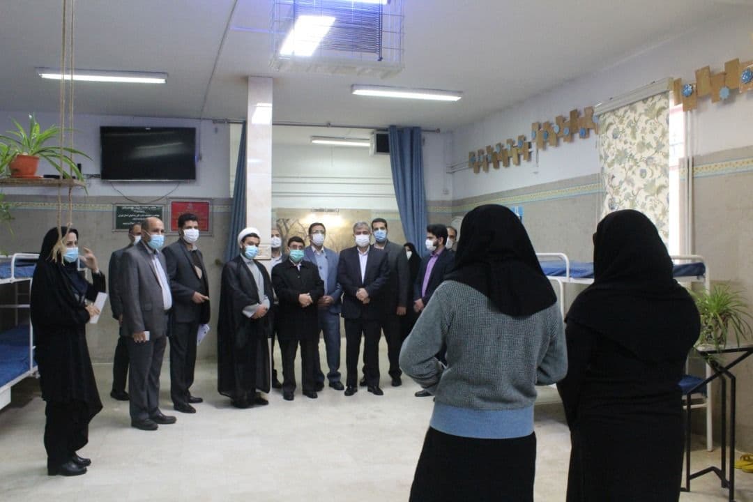 حضور دادستان تهران در کانون اصلاح و تربیت