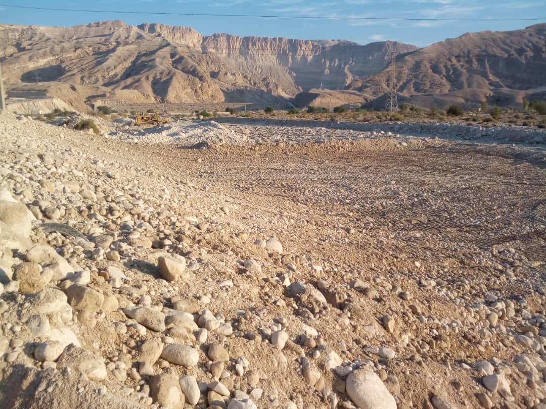 حل مسئله سرریزی آب از آبراهه سد بردول شهرستان پارسیان در دستور کار قرار دارد