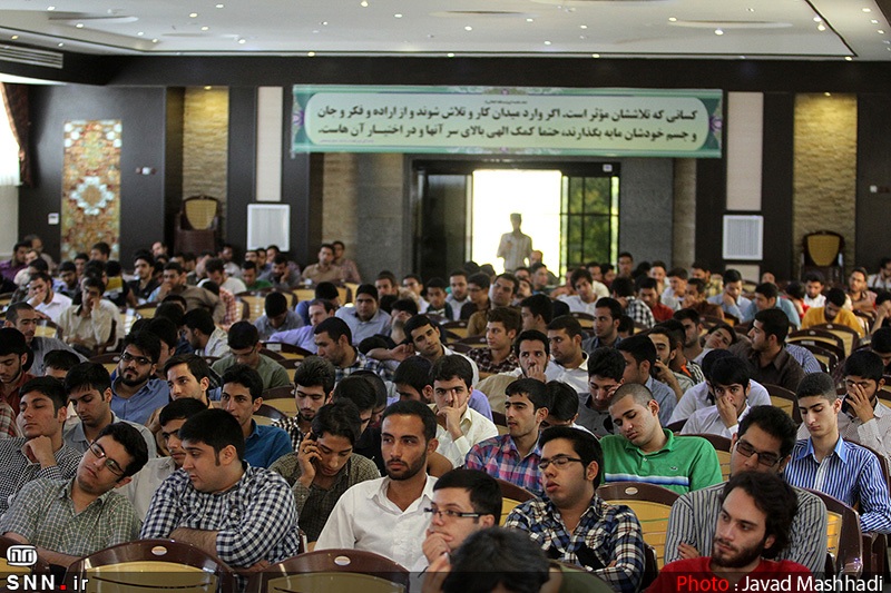 عکس عوضه بشه/ دوره خط امام در دانشگاه پیام نور کردستان برگزار می‌شود