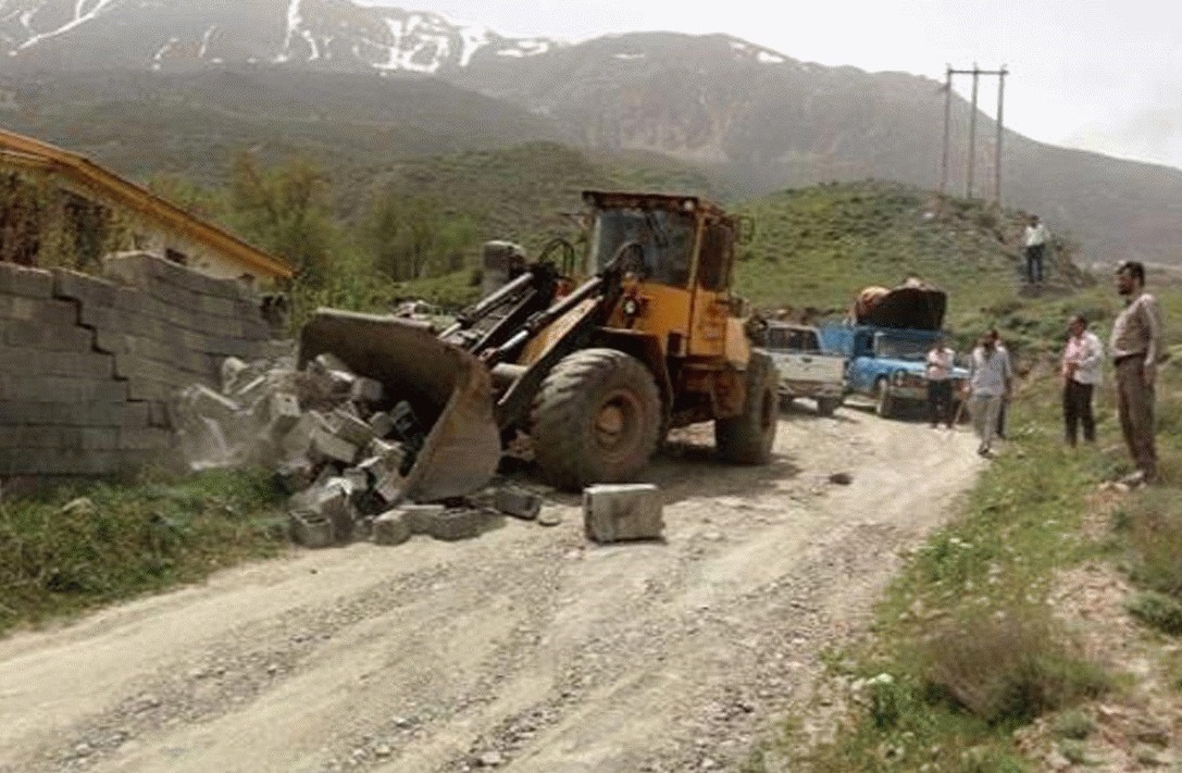 تخریب ساخت و ساز‌های متعلق به ناجا، بنیاد شهید، وزارت راه و وزارت کشور