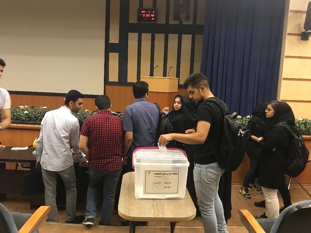 انتخابات شورای صنفی دانشجویان دانشگاه تهران برگزار می‌شود