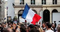 تصاویری از انبوه جمعیت شرکت کننده علیه سیاست‌های مکرون در تظاهرات امروز معترضان فرانسوی.