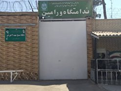 مدیرکل زندان های استان تهران پای درددل مددجویان ورامین نشست