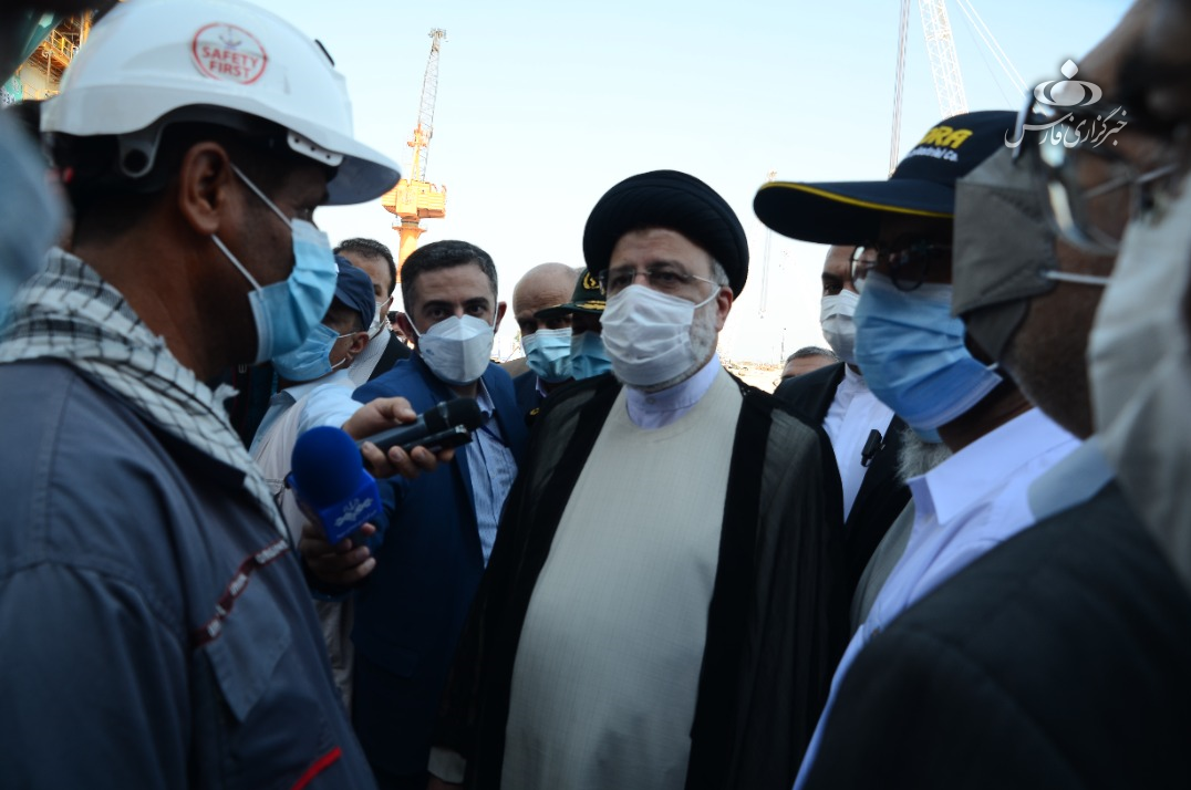 بازدید رئیس جمهور از شرکت صدرا در بوشهر + تصاویر