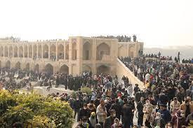 بازگشت آب به اصفهان؛ مطالبه کشاروزان / آب بازنگردد، مردم مجبور به مهاجرت می‌شوند