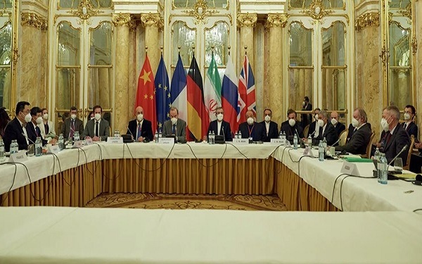 همراه کردن روسیه و چین برای فشار بر ایران دشوار است / سال 2015 نیست