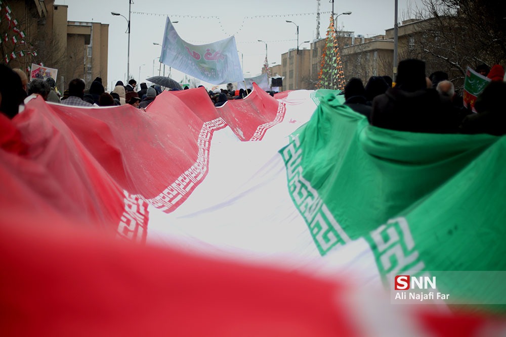 آغاز راهپیمایی پر شکوه چهل و چهارمین سالگرد پیروزی انقلاب اسلامی