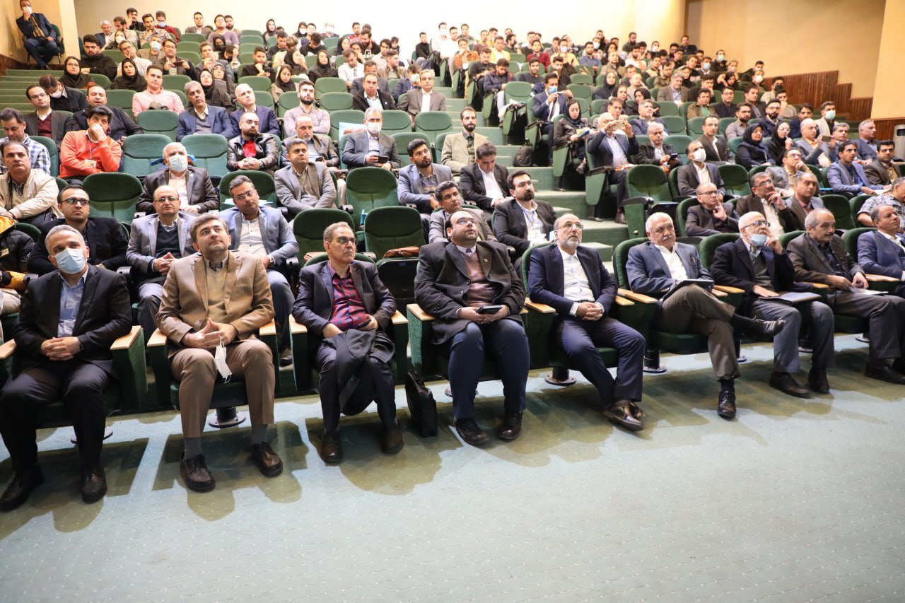 پنجمین کنفرانس بین‌المللی بهینه‌سازی مصرف انرژی الکتریکی در دانشگاه صنعتی امیرکبیر برگزار شد