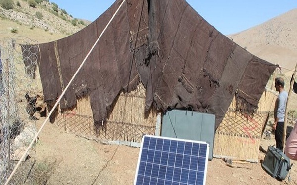 179 دستگاه پنل خورشیدی به عشایر فارس تحویل داده شد