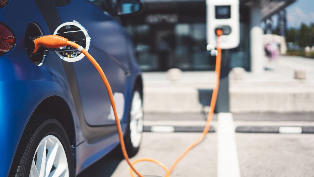 خودرو‌های الکتریکی عامل اصلی رشد بازار نانولوله‌های کربنی هستند