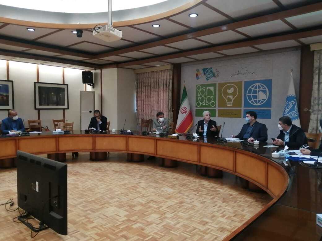 جلسه کمیته ناظر بر نشریات دانشجویی دانشگاه تهران برگزار شد / موافقت با صدور مجوز 3 نشریه