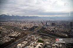 کیفیت هوای تهران در مرز پاکی است