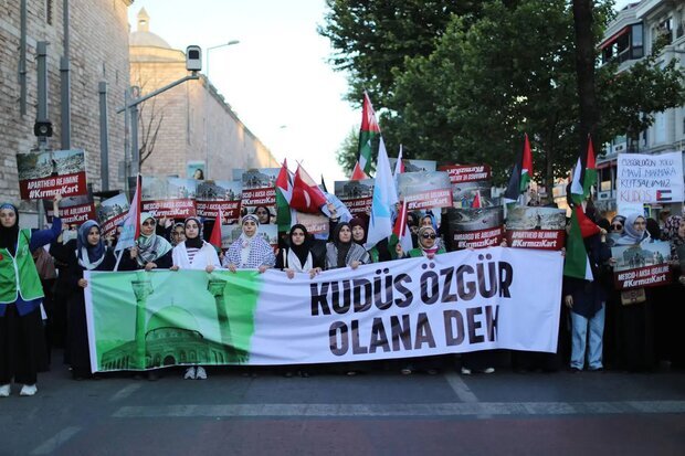 مردم ترکیه علیه عادی سازی روابط با رژیم صهیونیستی شعار دادند
