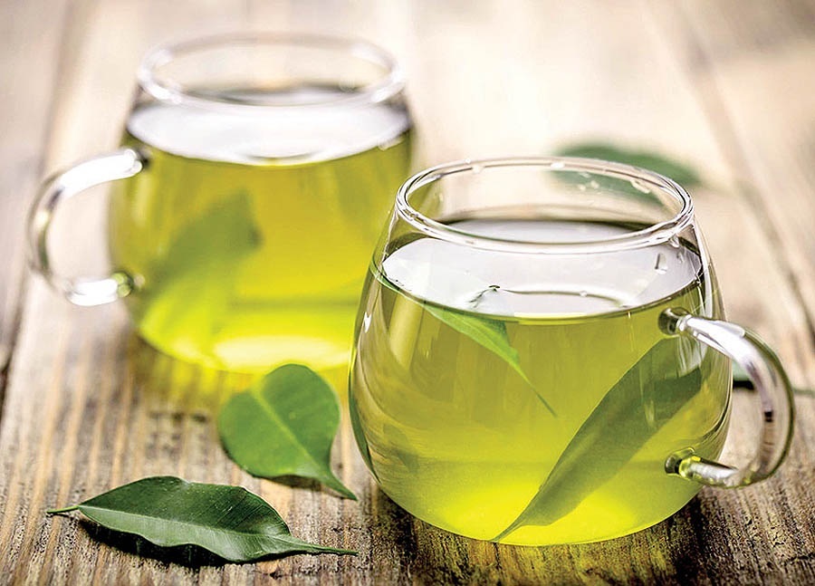 کاهش وزن سریع با نوشیدن روزانه چند فنجان چای سبز