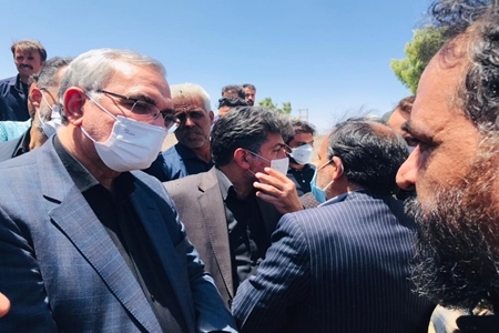بازدید وزیر بهداشت از مناطق سیل زده رفسنجان