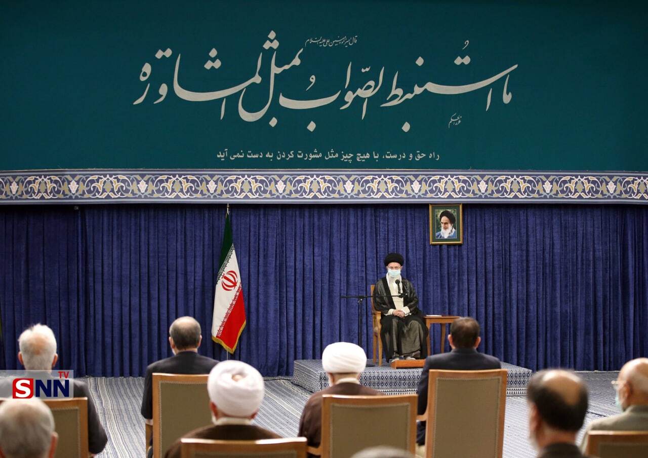 رهبر انقلاب: مجمع تشخیص یک مجموعه‌ بسیار مغتنم برای نظام جمهوری اسلامی است