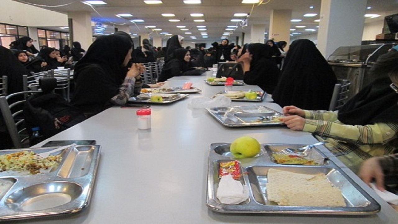 / هفته پرماجرای دانشگاه‌ها در ایام روز دانشجو / از مسمومیت غذایی دانشجویان خوارزمی تا خودکشی در دانشگاه تهران