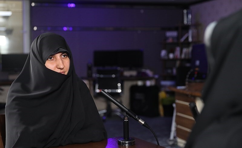 دشمن شناسی قوی و شناخت موقعیت تاریخی خود، راه حلی پیش روی زنان ایرانی