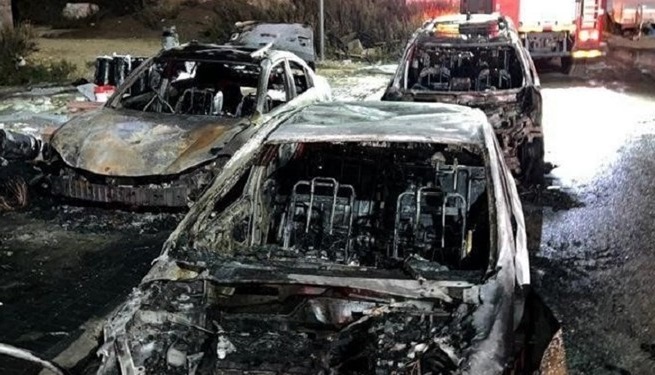 شهرک‌نشینان صهیونیست خودرو‌های فلسطینیان را به آتش کشیدند
