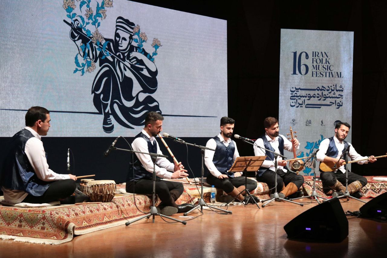 از حضور پیشکسوتان تا استقبال مخاطبان در شب دوم جشنواره موسیقی نواحی ایران 11