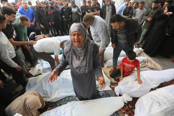 شمار شهدای غزه به ۲۴ هزار و ۹۲۷ نفر رسید