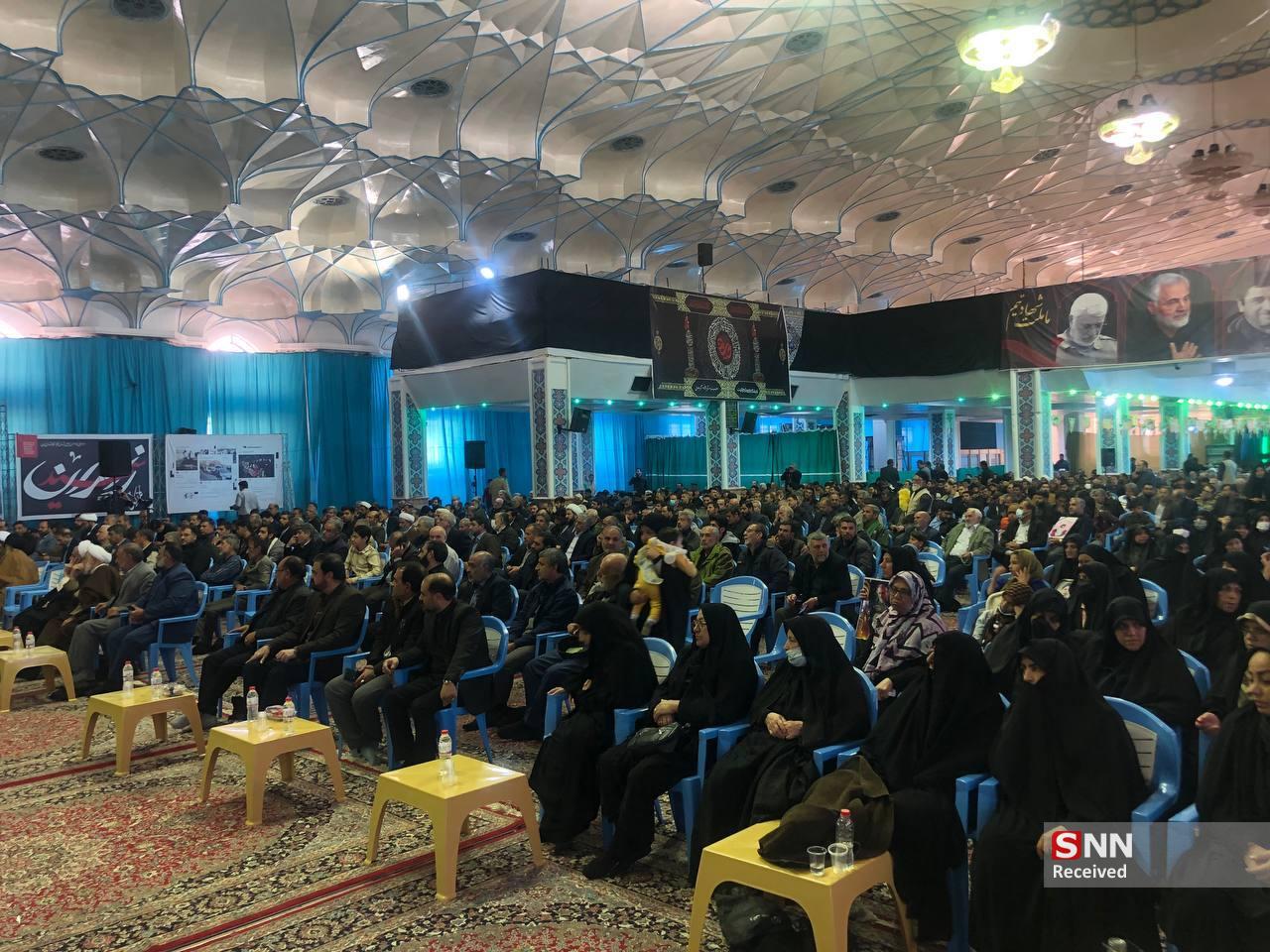 مراسم چهلم شهدای حادثه تروریستی گلزار شهدای کرمان برگزار شد+ تصاویر