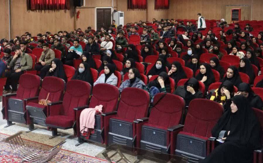 برگزاری نشست پرسش و پاسخ انتخاباتی در دانشگاه فرهنگیان خراسان شمالی+ تصاویر
