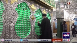 زیارت ضریح حضرت زینب سلام الله علیها توسط رییس جمهور در روز دوم سفر خود به سوریه