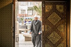 چند روزی با روحانی عاشق تئاتر