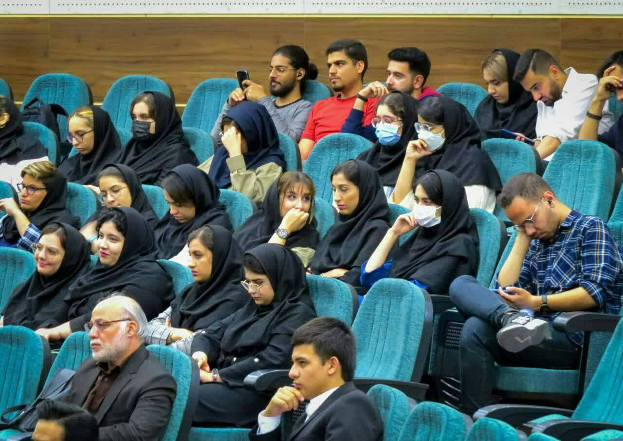 همایش اتحاد برای دفاع از خلیج فارس در دانشگاه علوم و تحقیقات تهران برگزار شد 4