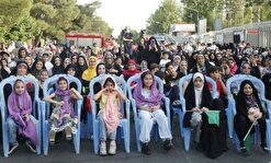 جشن ۲۰۰۰ نفری دختر ایران در جوار محل شهادت شهید آرمان علی وردی