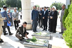 برگزاری آئین ادای احترام به شهدای گمنام در دانشگاه شهید رجایی + تصاویر