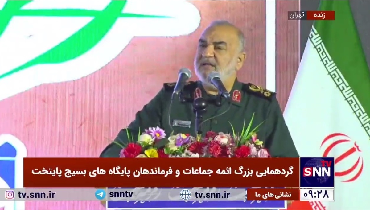 سرلشکر سلامی: با برافراشته شدن بیرق ولایت راهی برای فریب امت اسلامی باقی نمی&zwnj;ماند