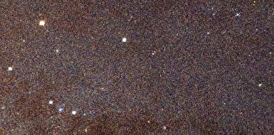 زوم یک تلسکوپ از کهکشانِ آندرومدا و تصاویری از بیش از ۱۰۰ میلیون ستاره در این کهکشان!