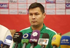 سرمربی ترکمنستان: می‌خواهیم ایران را به دردسر بیندازیم!